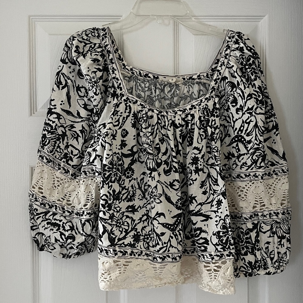 Christian Siriano Monochrome Floral Top